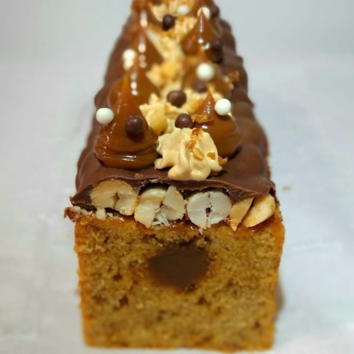 Banana pudding with Caramel & Peanuts