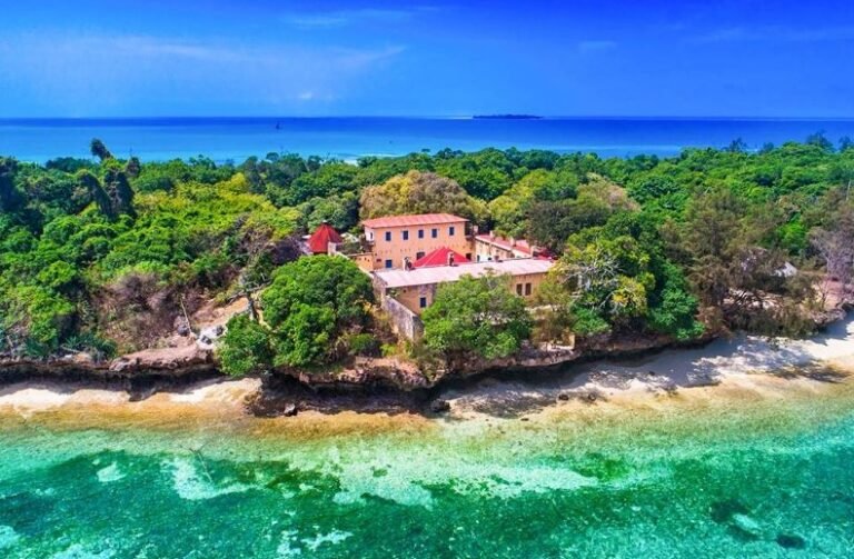 Prision Island & Giant Tortoises – Changuu – Zanzibar