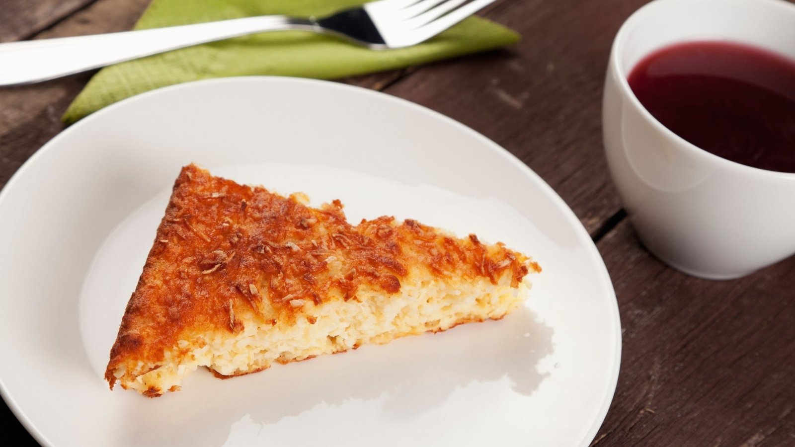 Torta de coco & syrup de lima